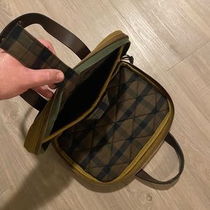 Filson Tin Cloth Grip Case